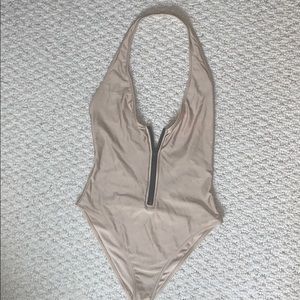 FOREVER 21 ONE PIECE